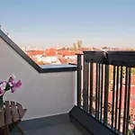Apartment City View
