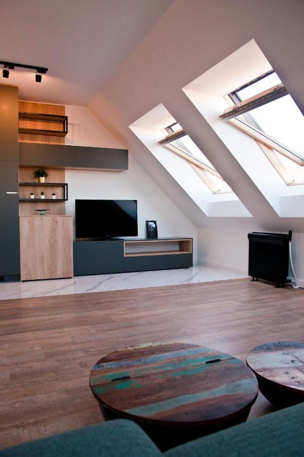 View Apartment *